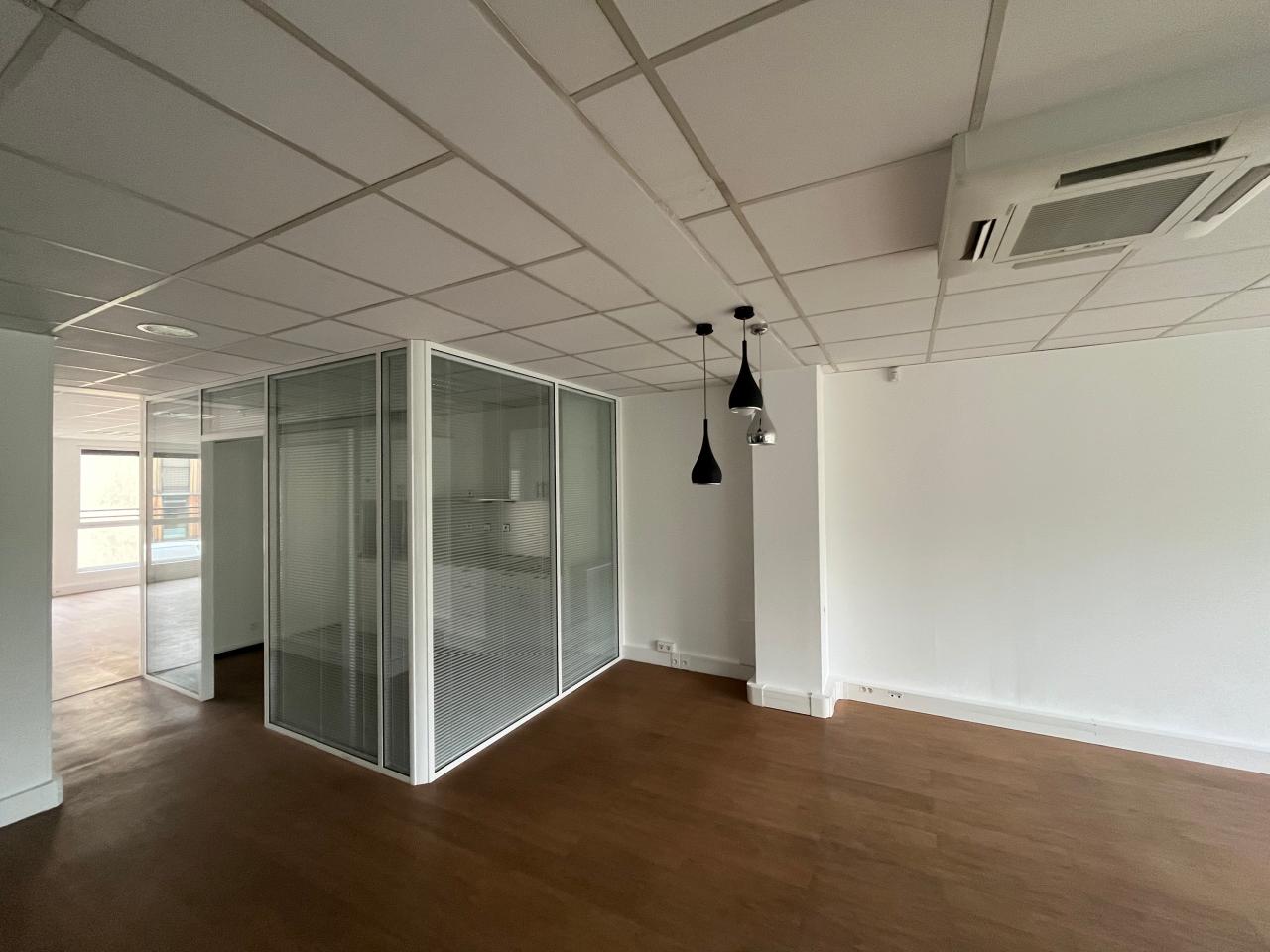 Bureau Malakoff 377m² Location bureau Malakoff Hauts-de-Seine OLBUR2203957 1